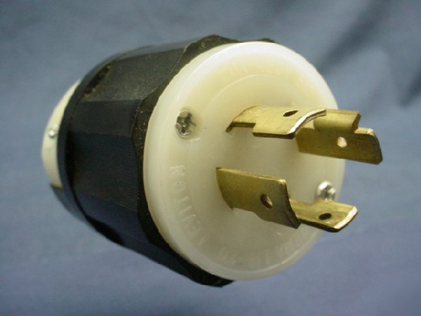 Leviton L16-20 locking plug twist lock 20A 480V 3Ã¸ 2431