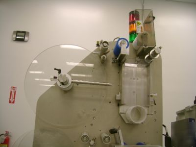 Weiler hrd-1000L high speed in-line labeling machine