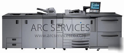 Konica minolta bizhub pro C6500 color copier 492K on it