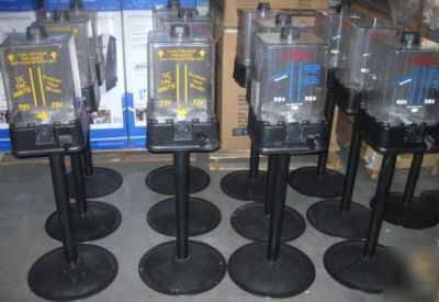 Candy bulk gum etc mechanical operation vending machine