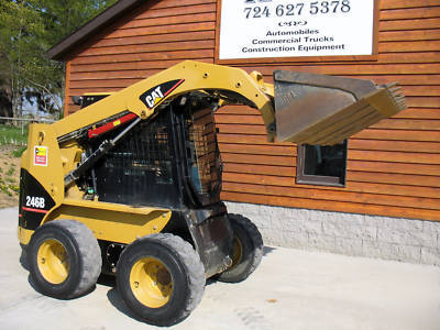 2006 caterpillar 246B skid steer loader 900 hrs 