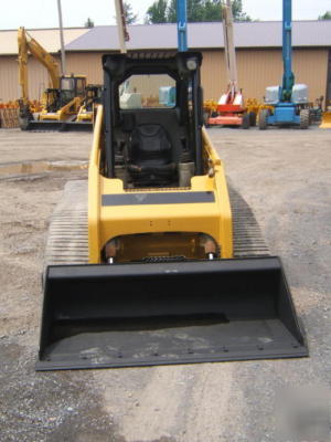 Cat 277 farm tractor skid steer loader