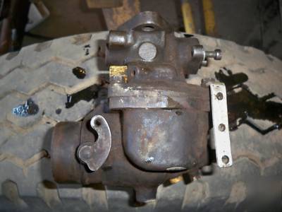 Farmall m carburator