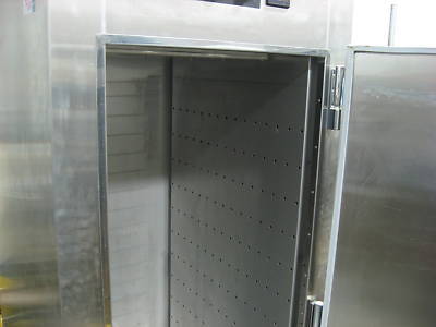 Nu vu amp-12 roll-in proofing oven with auto mist 