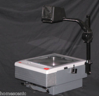 3M 9100 overhead projector w/ bulb working