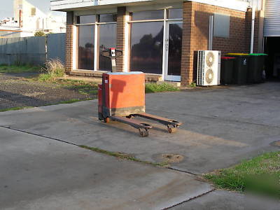 Bt maxi pallet mover - (pallet truck pallet lifter jack