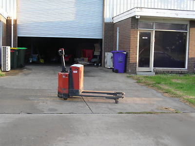 Bt maxi pallet mover - (pallet truck pallet lifter jack