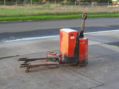 Bt maxi pallet mover - (pallet truck pallet lifter jack