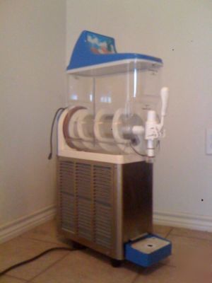 Margarita machine (granita machine)