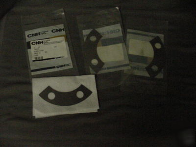 New ford/case/ holland plate/cover part 586750 (lot 3)