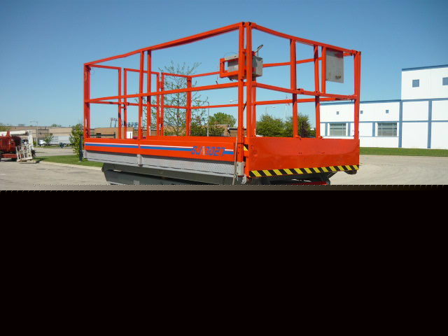 Skyjack SJ7027 4X4 scissor lift manlift all terrain