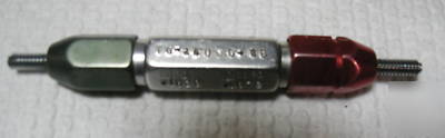 Thread gage 10-24 unf-2B. go/no go. 70% off