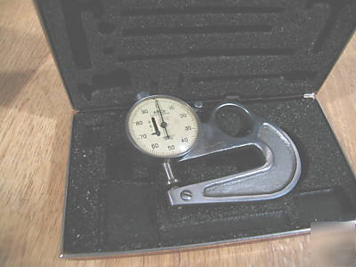Ames 0-0.3â€ pocket snap gauge w/case($5 ship) f