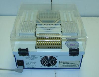 Robocycler gradient 96, thermal block cycler stratagene