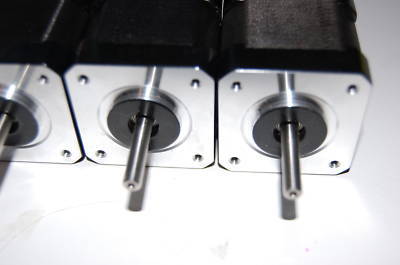 Qty (4) reprap mendel stepper motors NEMA17 75 oz/in