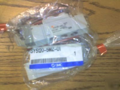 Smc solenoid valve 5 port SY5120-5MZ-01 (lot of 2)