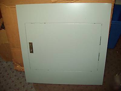 Westinghouse keyed electric front circuit cover assmbly