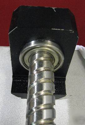 2 linear rail bearing w/ ball screw 66.5