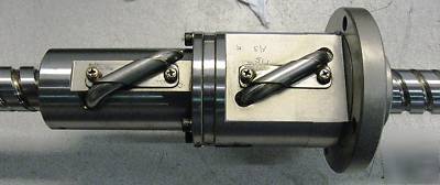 2 linear rail bearing w/ ball screw 66.5