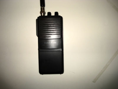 Two radio shack 19-1202 two-way business radio motorola