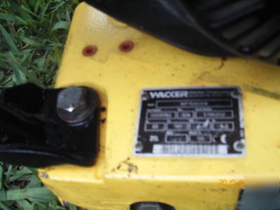 Wacker 1540 plate compactor honda 5.5 gas motor w/tank