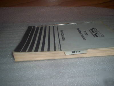 White 4-210 field boss tractor parts catalog april 1985