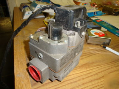 White rodgers 36C84-413 cycle pilot gas valve