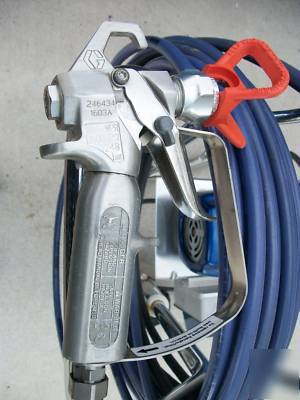 Graco ultra max 695 electric airless sprayer