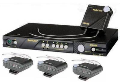 Telex radiocom btr-300 wireless + 4 beltpacks/headsets
