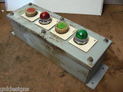 Westinghouse 4 pushbutton station start-stop w/pilots 