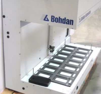 Bohdan ars-100 automated robot synthesizer workstation