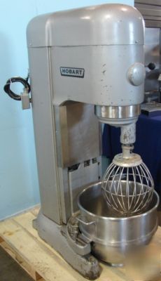 Hobart M802 80 quart mixer with ss bowl & hd whip