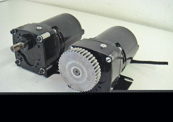 Lot of (2) bodine electric gear motors no 