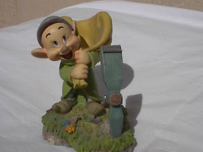 Disney dwarfs snow white desk tape dispenser