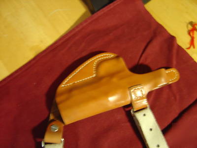Roy's custom hidden thunder pancake holster colt 45GOV