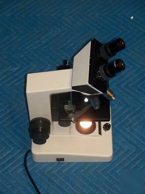 Seiler microlux 2 microscope