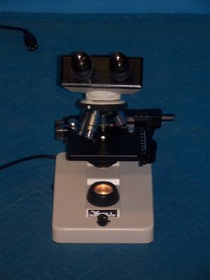 Seiler microlux 2 microscope
