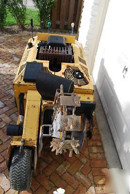 Vermeer RT200 walk behind trencher (low hours)