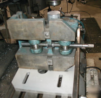Vise for round stock. very unique. price reduced 