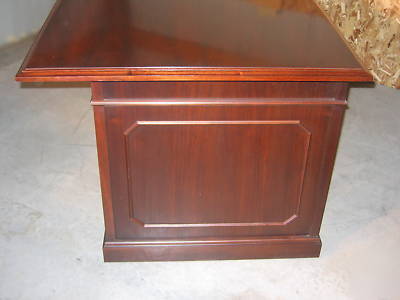 Kimball executive desk w/credenza & lateral file + more