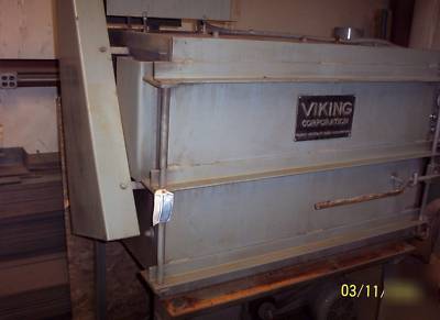 Viking 7.0 cubic foot suedebrator shot blaster