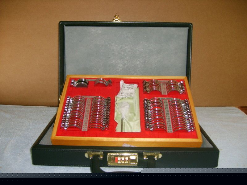 104 piece optometrist lens set with trial frame