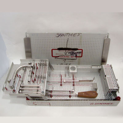 105.572 synthes urtn insertion and locking set