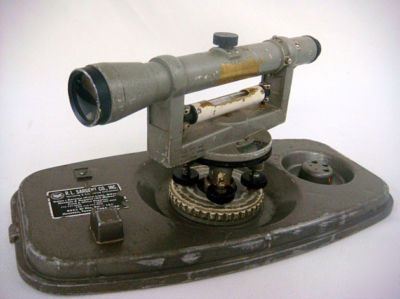 Lietz transit model 110 920625 surveying tool