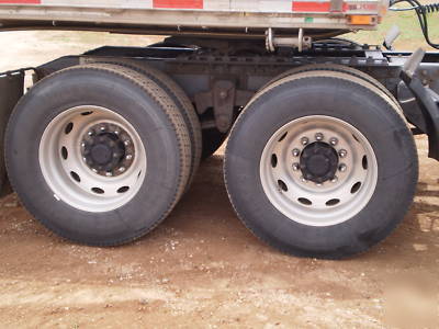 Semi tractor cat powered diesel rtx trans peterbilt gd
