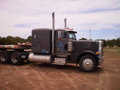 Semi tractor cat powered diesel rtx trans peterbilt gd