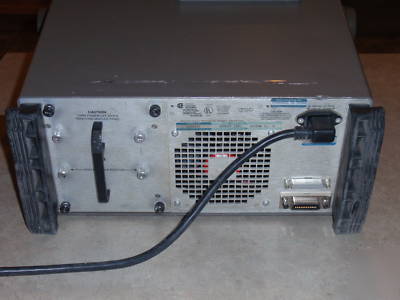 Tektronix TFP2A fibermaster otdr fiber optic tester