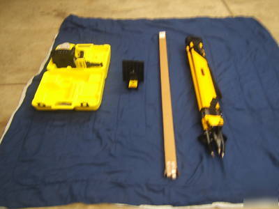 Leica rugby 100 laser level