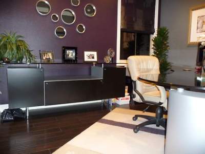 Cantoni - executive desk and 2 door credenza