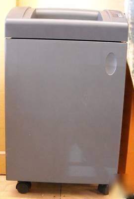 Gbc 2250X -1 cross-cut office shredder